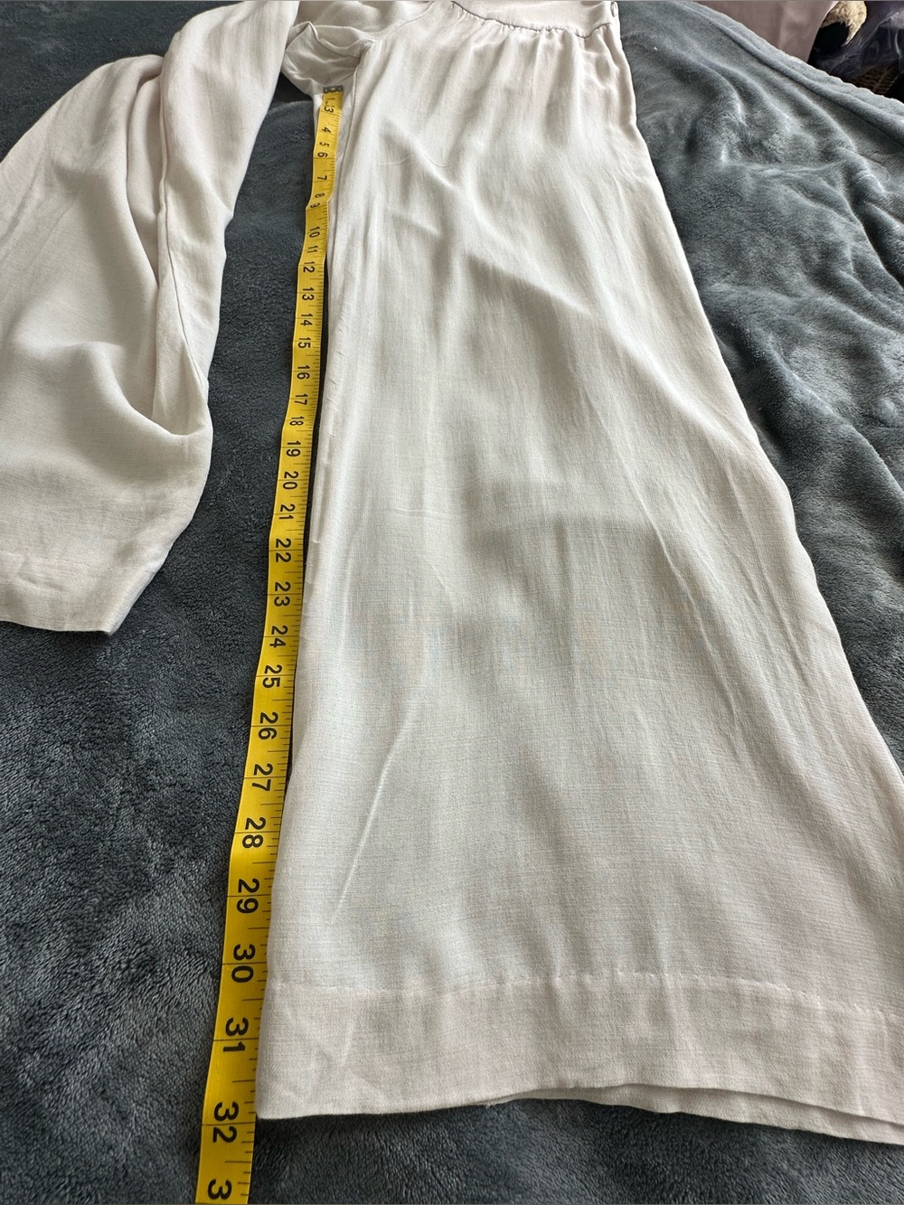 INTERMIX Linen Viscose Wide Leg Pants M Ivory Sheer Draped Made in New York - Picture 13 of 15